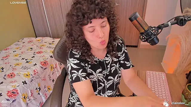 Snapshot of orchide_ chatting on 17, 1, 2026 orchide online show from 17, 1, 2026