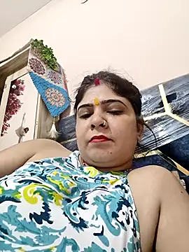 Snapshot of Husnpari20 chatting on 12, 5, 2026 Husnpari20 online show from 12, 5, 2026