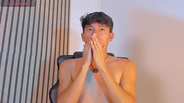 Angel esteban fx online show from 28, 4, 2026