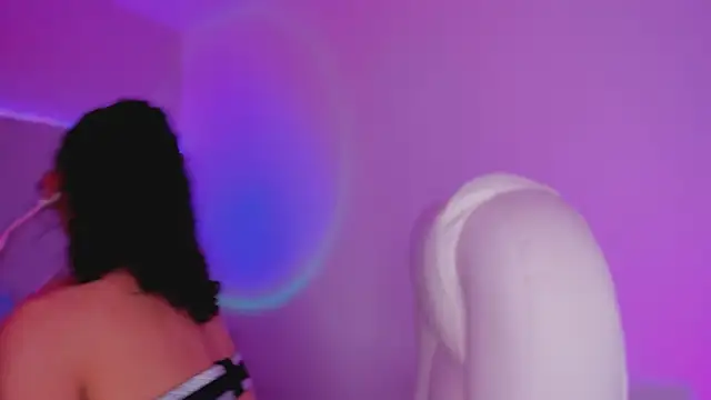 MiissCharlotte online show from 7, 11, 2025