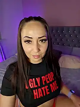 LeeTizia online show from 23, 2, 2025