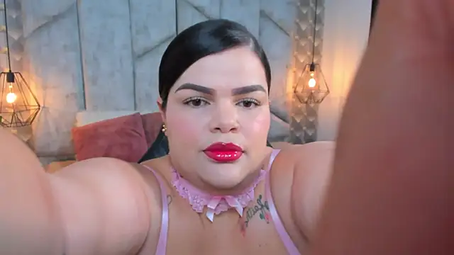 Sara Thompsoon online show from 10, 3, 2026