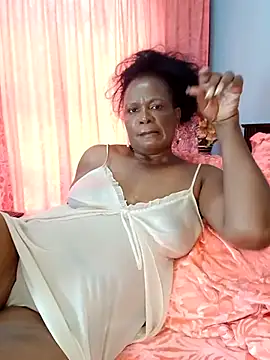 Snapshot of TALLNSEXY48 chatting on 16, 2, 2025 TALLNSEXY48 online show from 16, 2, 2025