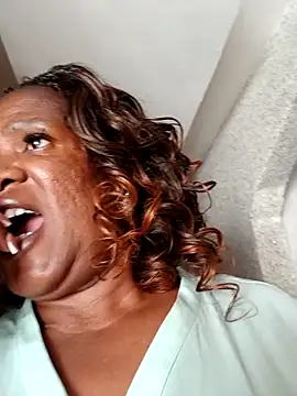 Snapshot of TALLNSEXY48 chatting on 19, 9, 2025 TALLNSEXY48 online show from 19, 9, 2025