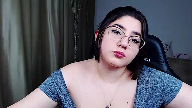 Snapshot of Crazy_Bunya chatting on 2, 12, 2024 Crazy Bunya online show from 2, 12, 2024