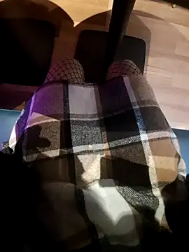 SexyErola27 online show from 19, 12, 2024