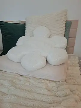 SexyErola27 online show from 26, 4, 2026