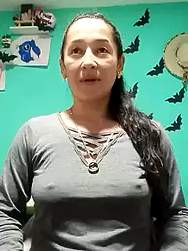 emilypoppy3 online show from 20, 2, 2025