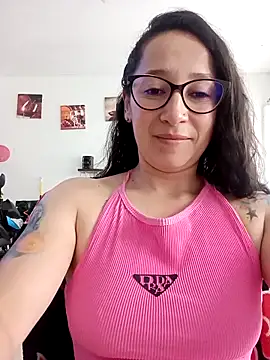 emilypoppy3 online show from 12, 3, 2026