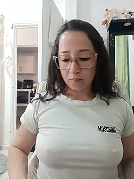 emilypoppy3 online show from 30, 6, 2026