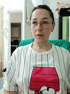 emilypoppy3 online show from 11, 7, 2026