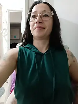 emilypoppy3 online show from 16, 7, 2026
