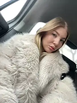 Snapshot of NewLale chatting on 21, 3, 2025 NewLale online show from 21, 3, 2025