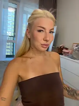 Snapshot of NewLale chatting on 30, 3, 2026 NewLale online show from 30, 3, 2026