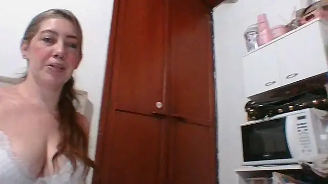 stephanie allen online show from 16, 9, 2025