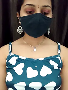 Snapshot of Angleannie chatting on 16, 6, 2026 Angleannie online show from 16, 6, 2026