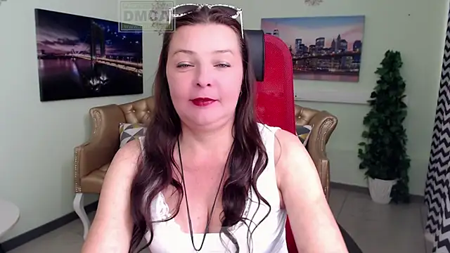 Snapshot of Lily_flower7 chatting on 13, 6, 2026 Lily flower7 online show from 13, 6, 2026