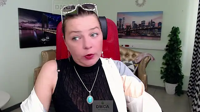 Snapshot of Lily_flower7 chatting on 19, 6, 2026 Lily flower7 online show from 19, 6, 2026