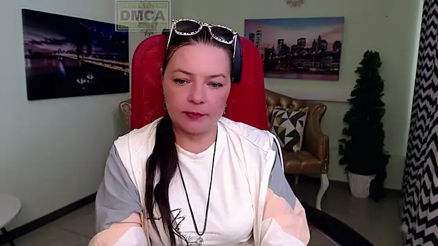 Snapshot of Lily_flower7 chatting on 9, 7, 2026 Lily flower7 online show from 9, 7, 2026