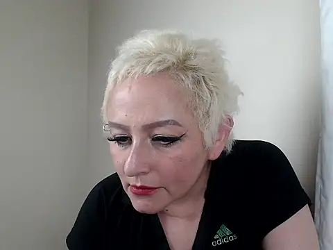 FRANCHEZKA online show from 1, 4, 2026