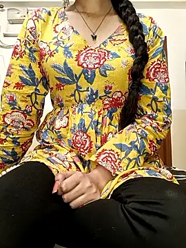 Snapshot of Ruchi-34 chatting on 7, 1, 2026 Ruchi-34 online show from 7, 1, 2026