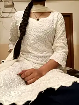 Snapshot of Ruchi-34 chatting on 9, 1, 2026 Ruchi-34 online show from 9, 1, 2026