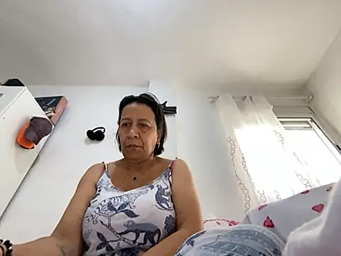 sweeviolet online show from 26, 3, 2026