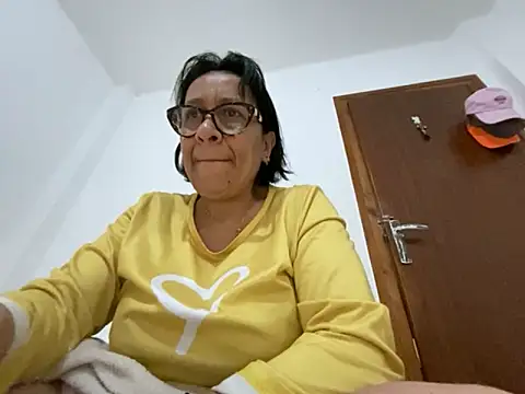 sweeviolet online show from 27, 4, 2026