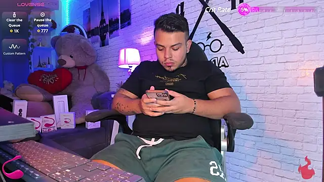 Naughty Charly online show from 15, 2, 2025