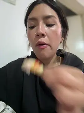 Mila Morgan online show from 28, 2, 2025