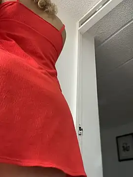 Mila Morgan online show from 5, 3, 2025