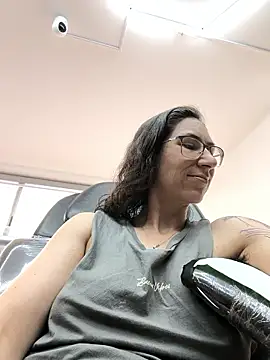 Andromeda-jade online show from 16, 1, 2026