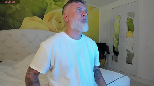 Snapshot of BlowMyXXL chatting on 20, 3, 2026 BlowMyXXL online show from 20, 3, 2026