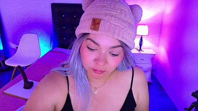 Cuckold lover69 online show from 6, 3, 2025