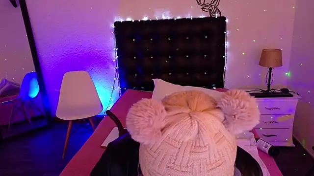 Cuckold lover69 online show from 22, 3, 2025