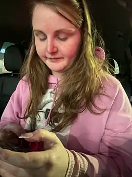 GingerSnap33 online show from 14, 2, 2025