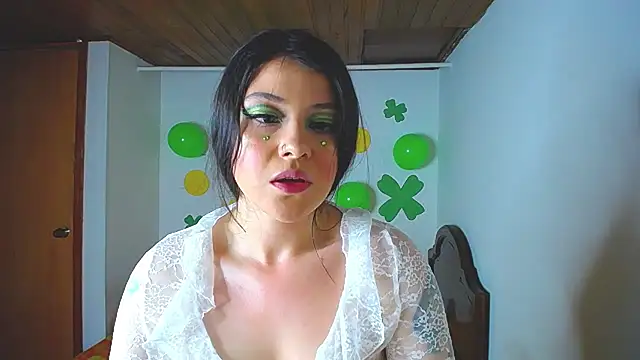 juli05star20 online show from 18, 3, 2025