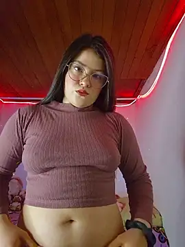Snapshot of juli05star20 chatting on 7, 6, 2026 juli05star20 online show from 7, 6, 2026