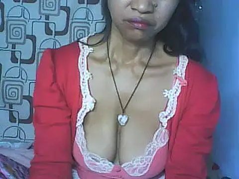 Snapshot of nene_belle chatting on 6, 5, 2026 nene belle online show from 6, 5, 2026