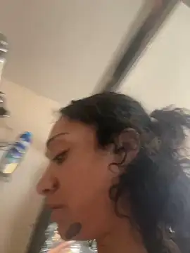 starrynikki online show from 3, 1, 2025