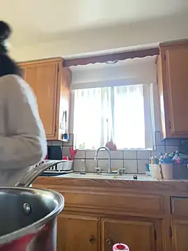 starrynikki online show from 5, 1, 2025