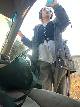 starrynikki online show from 11, 1, 2025