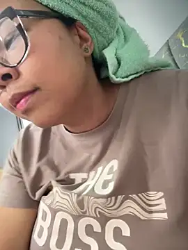 XMara online show from 11, 11, 2025