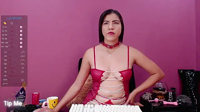 Karly Grey s online show from 21, 1, 2025