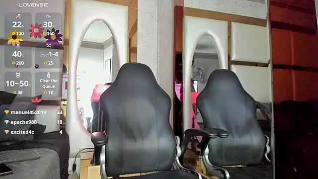 CloeRodriguez online show from 12, 2, 2025