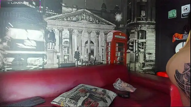 CloeRodriguez online show from 24, 4, 2026