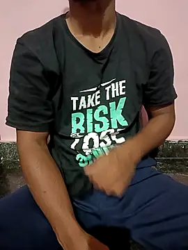 Snapshot of SahilBBC-0 chatting on 10, 9, 2025 SahilBBC-0 online show from 10, 9, 2025