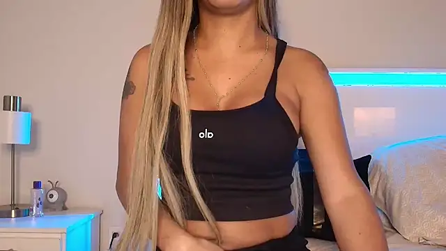 missvalen online show from 6, 3, 2026