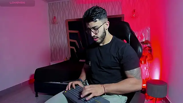 Liam Kleiin online show from 23, 4, 2026