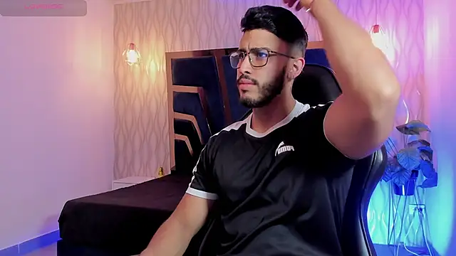 Liam Kleiin online show from 24, 4, 2026